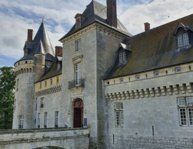 Le château de Sully sur Loire